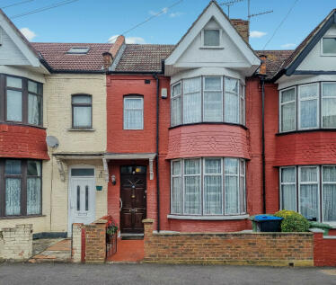 Wembley - 3 bedroom terraced house for sale