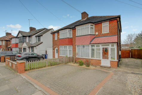 Oakwood Crescent, Greenford, Middlesex, UB6