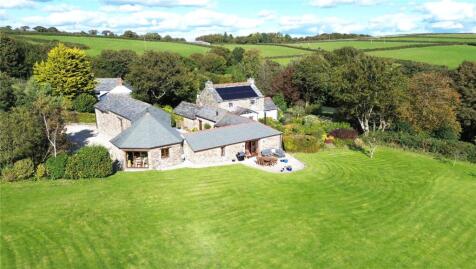 Pipers Pool, Launceston, Cornwall, PL15