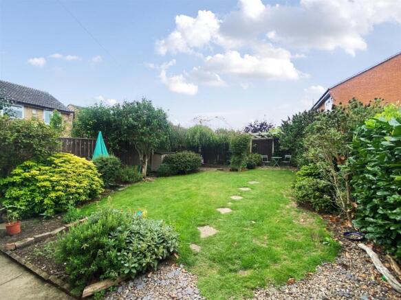 9018372-105969-133982898345587135-7eb1d0fe-6ff0-26