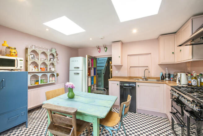 Kitchen/Dining