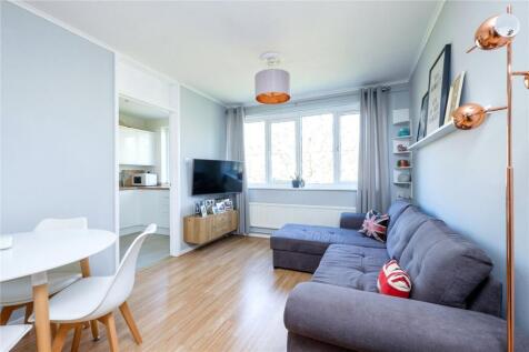 Burke Close, 
Roehampton, SW15