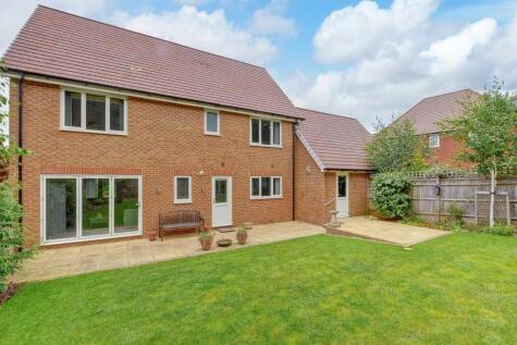 Spring Close, Horam, TN21