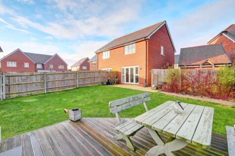 Trefoil Road, Hellingly, BN27