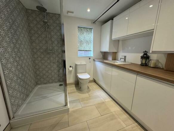 3 - Downstairs Shower Room.jpg