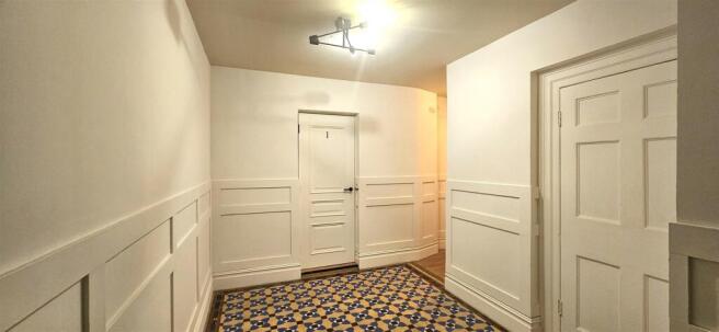 COMMUNAL ENTRANCE .jpg