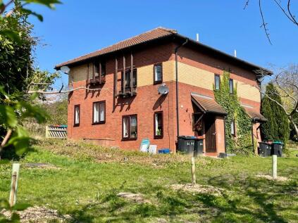 Chadds Lane, Peartree Bridge, Milton Keynes, MK6