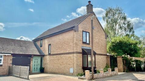 Booker Avenue, Bradwell Common, Milton Keynes, MK13