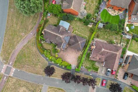 Boulters Lock, Giffard Park, Milton Keynes, MK14