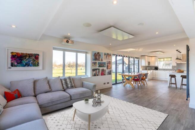 Living / Dining Room