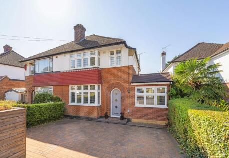 Cloonmore Avenue, Orpington, BR6