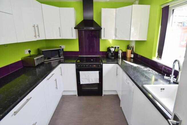 f5fda5af-Kitchen