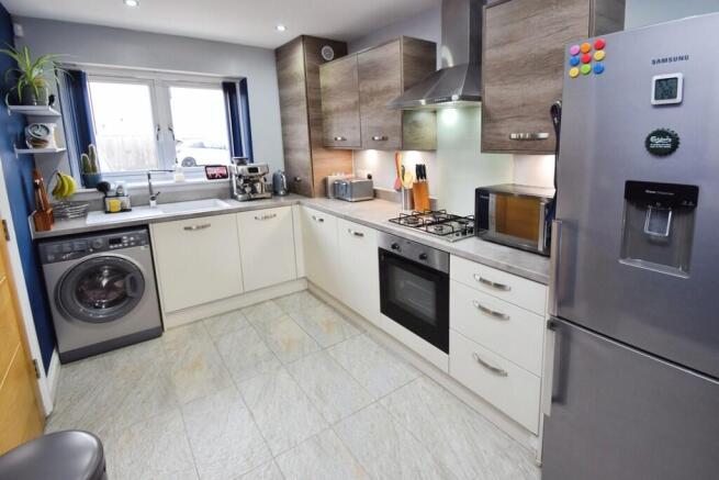 58e38144-Kitchen ...