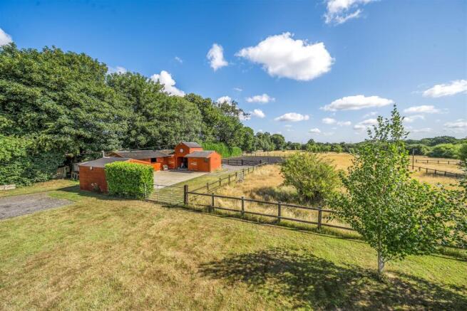 Stables & riding arena