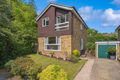 White Hill Close, Marlow Bottom