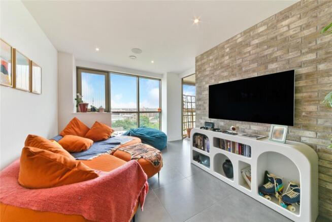 Living Room/Kitchen