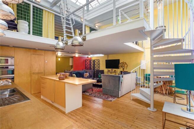 Kitchen/Dining