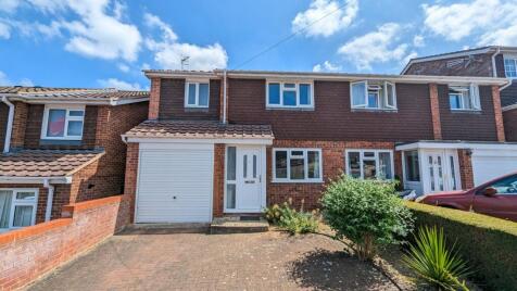 St Marks Close, Worcester, WR5