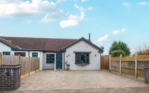 Berkeley Close, Whittington, WR5