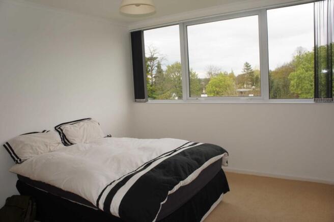 Bedroom 1.JPG