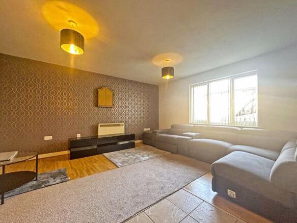 Lounge/Kitchen