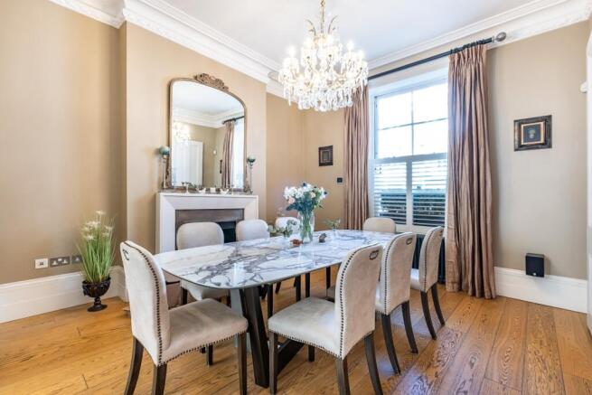 sutherland-street-04
