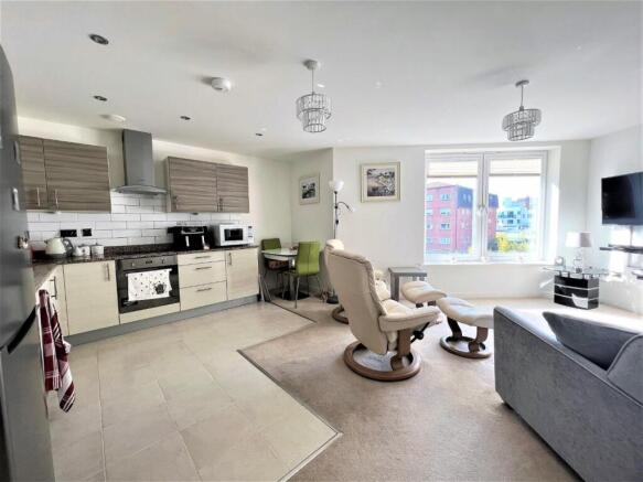 Kitchen.lounge.jpg