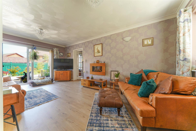 Lounge Facing Rear.png