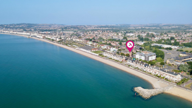 BEACH COURT DRONE 2.png