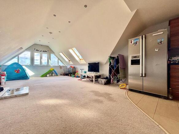 Flat 5 14 Fernhill Lounge.jpg