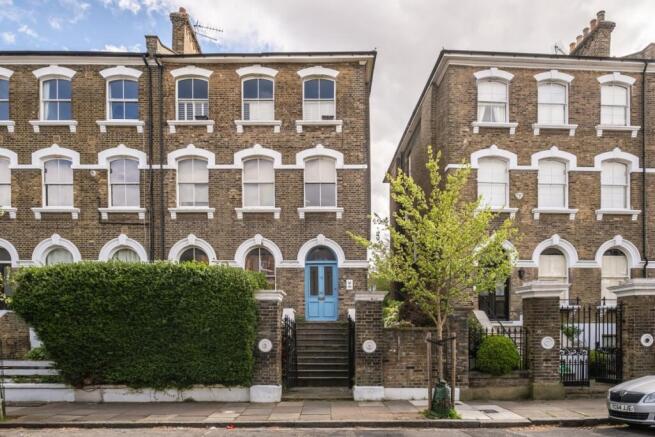 Highbury Hill