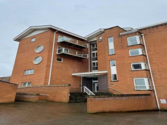 2 bedroom flat to rent Central