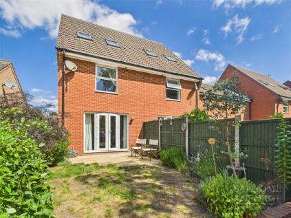 Kirby Drive, Bramley, Tadley, Hampshire, RG26