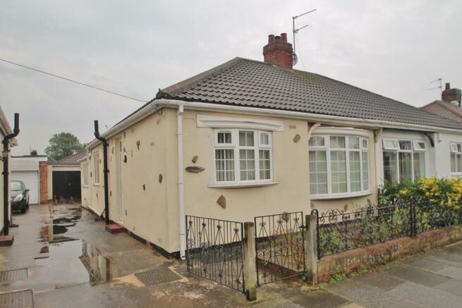 2 bedroom semi-detached bungalow  for sale Ormesby