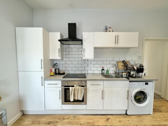 Living & Kitchen Area