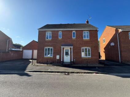 Avill Crescent, Taunton, Somerset, TA1