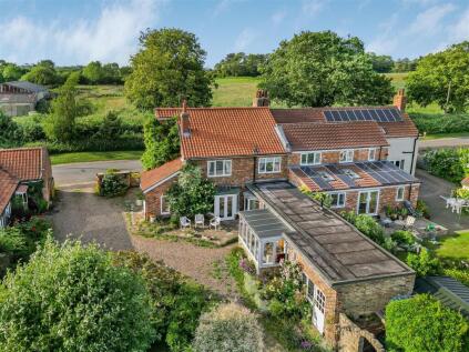 'Forge House, High Road, Everthorpe,