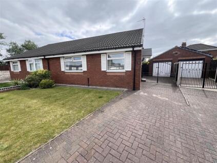 The Crescents, Rainhill, Prescot