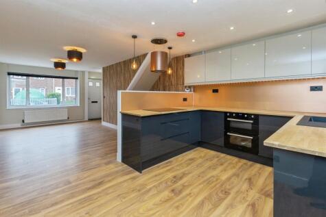 Hughenden Green, Aylesbury