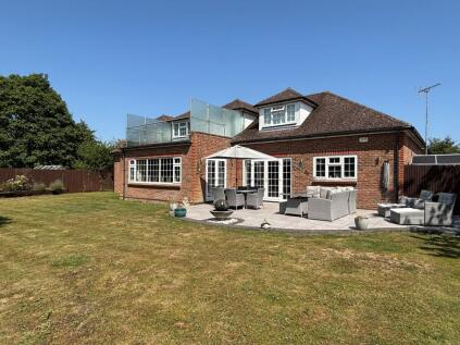 Vinnetrow Road, Runcton, PO20