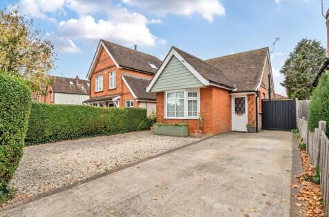 Stirling Road, Chichester, PO19