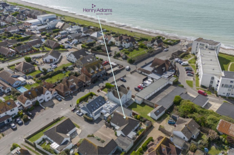 Watersedge Gardens, West Wittering, PO20