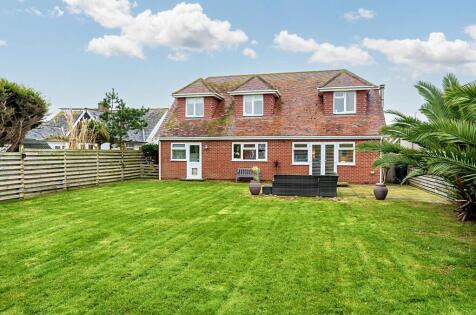 East Bracklesham Drive, Bracklesham Bay, PO20