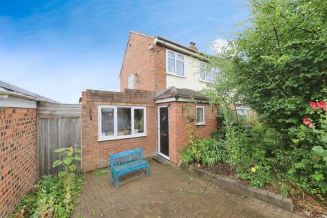 Maslin Drive, Bilston