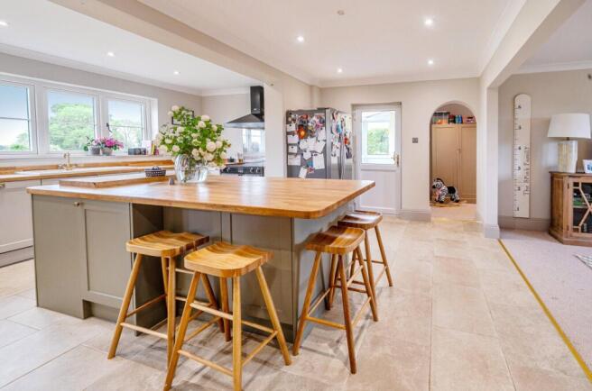 Kitchen/Breakfast