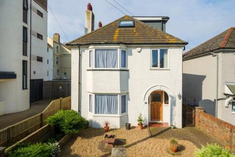 Victoria Road, Hythe, CT21