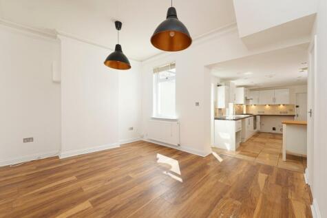 Seabrook Road, Hythe, CT21