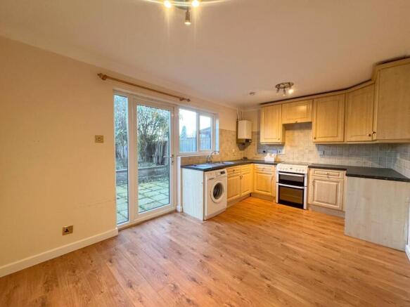 Kitchen/Breakfast Rm