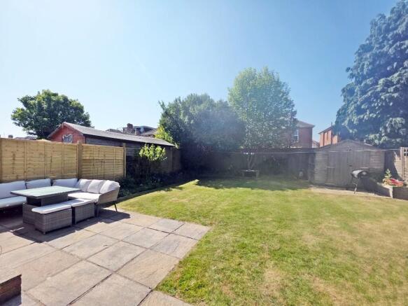 Southerly Garden