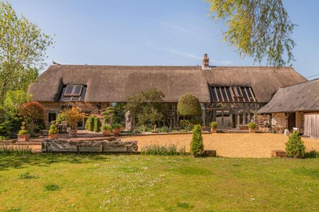 Little Manor Barn